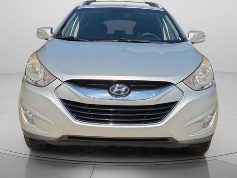 Used 2012 Hyundai Tucson Limited FWD image 4
