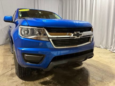 Used 2018 Chevrolet Colorado W/T w/ WT Convenience Package AWD/4WD image 11