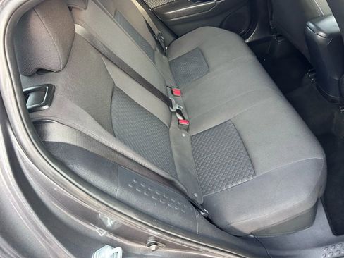 Used 2021 Toyota C-HR LE image 30