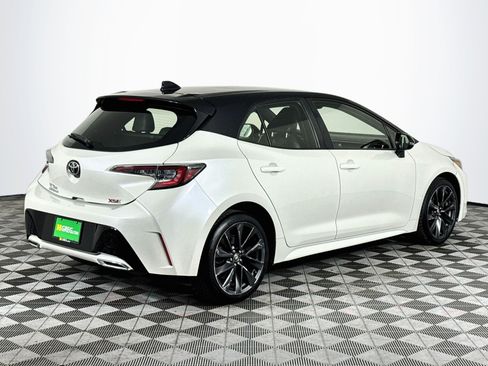 Used 2020 Toyota Corolla XSE FWD image 8