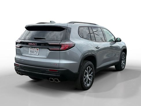 Used 2024 GMC Acadia AT4 w/ Luxury Package AWD/4WD image 5