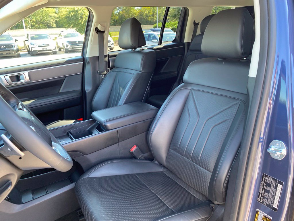 Used 2025 Hyundai Santa Fe SEL FWD image 21