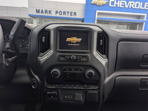 Used 2024 Chevrolet Silverado 1500 Custom Trail Boss image 37