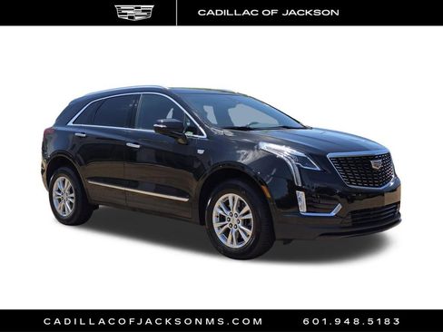 Used 2025 Cadillac XT5 Luxury FWD image 3