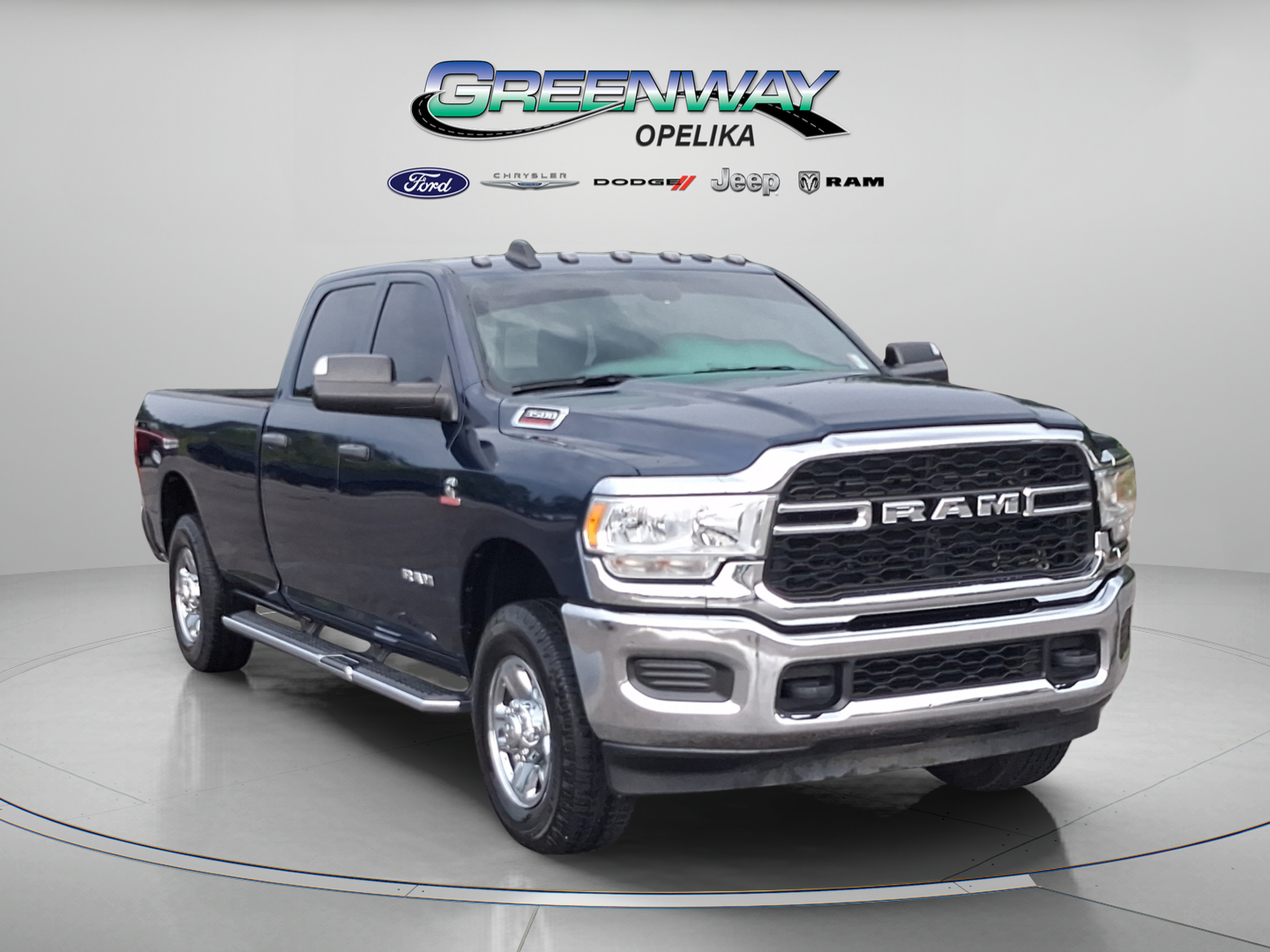 Used 2022 RAM 3500 Tradesman AWD/4WD image 1