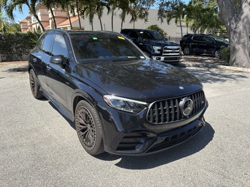 Used 2024 Mercedes-Benz GLC 43 AMG 4MATIC image 1
