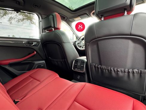 Used 2021 Porsche Macan GTS AWD/4WD image 25
