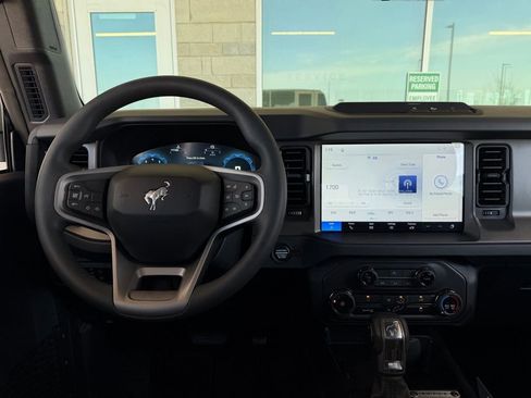 New 2026 Ford Bronco 4-Door image 5