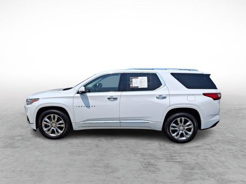 Used 2018 Chevrolet Traverse High Country w/ LPO, Cargo Package AWD/4WD image 2