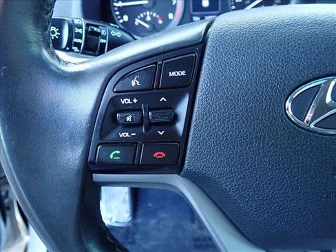 Used 2017 Hyundai Tucson Sport image 15