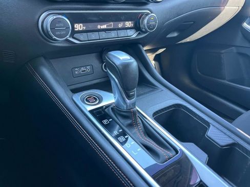 Certified 2022 Nissan Sentra SR w/ Electronics Package image 38