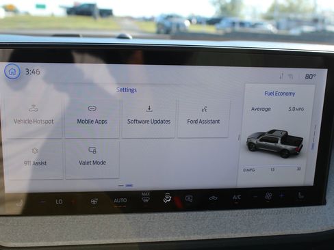 New 2025 Ford Maverick XLT w/ XLT Luxury Package image 27