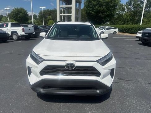 Used 2023 Toyota RAV4 XLE w/ Convenience Package FWD image 9