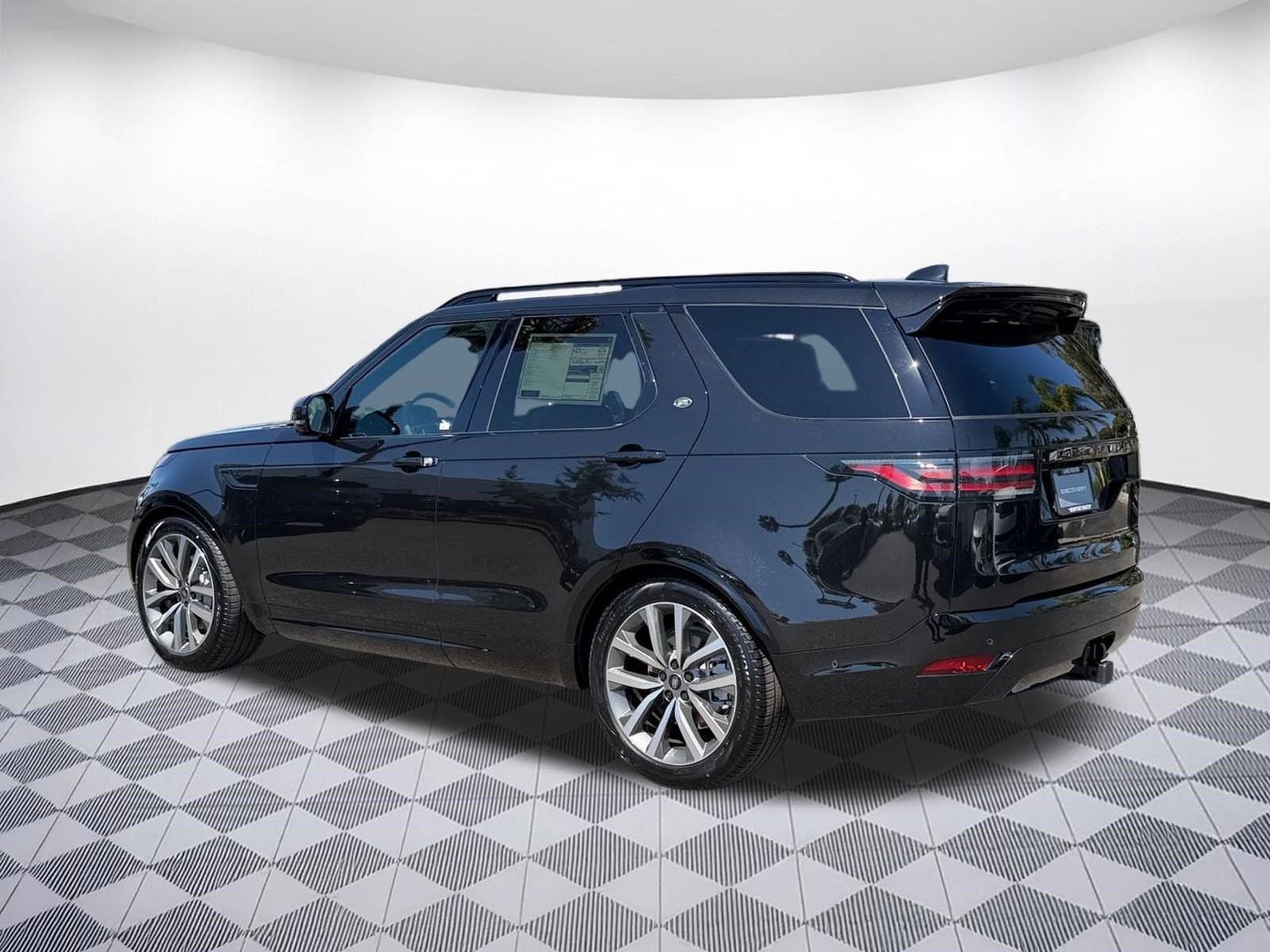 New 2026 Land Rover Discovery Dynamic SE AWD/4WD image 3