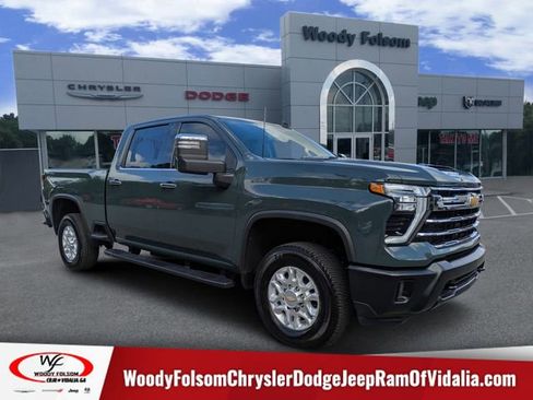 Used 2025 Chevrolet Silverado 2500 LTZ w/ LTZ Convenience Package image 1