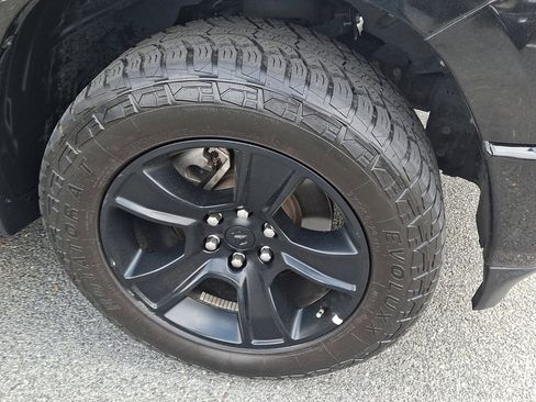 Used 2023 RAM 1500 Big Horn image 9