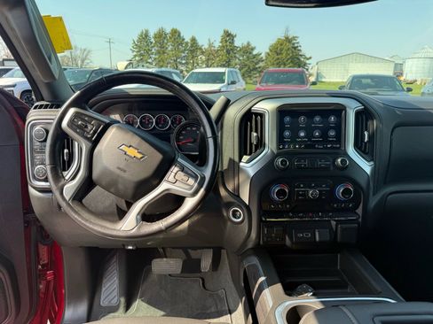 Used 2021 Chevrolet Silverado 2500 LTZ w/ LTZ Convenience Package image 15