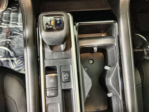 Certified 2022 Nissan Pathfinder SV image 20