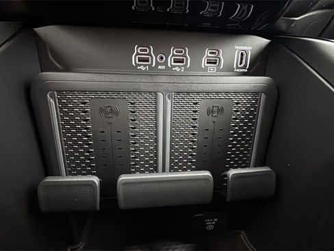 New 2026 RAM 2500 Limited image 19