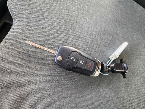 Used 2024 Ford F250 XLT image 29