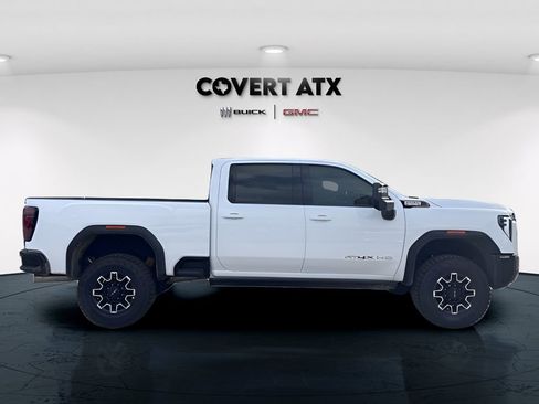 New 2026 GMC Sierra 2500 AT4X image 7