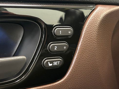 Used 2025 Honda Odyssey Touring image 32