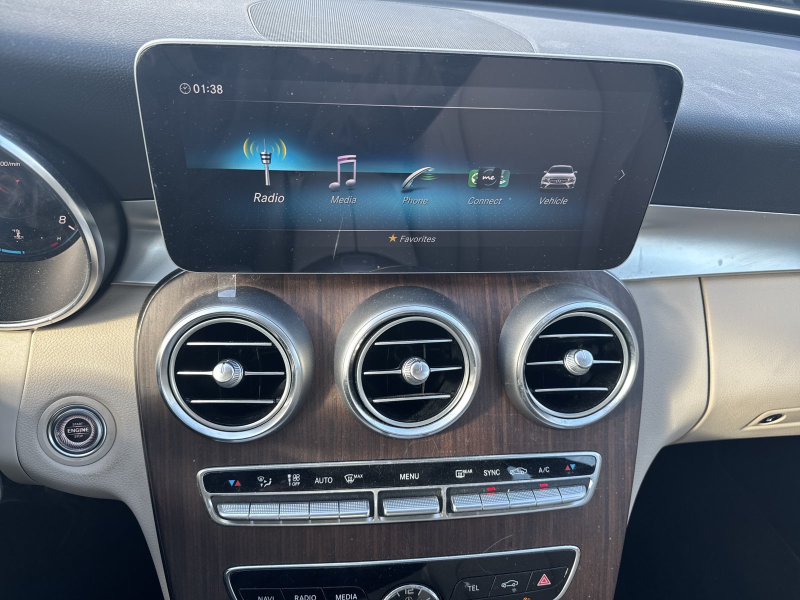 Used 2020 Mercedes-Benz C 300 4MATIC Sedan image 18