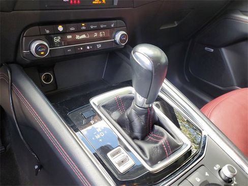 Used 2021 MAZDA CX-5 Carbon Edition image 30