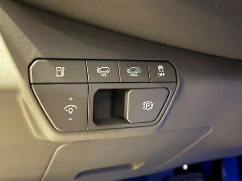 New 2026 Kia EV9 Land w/ Nightfall Edition Package image 16