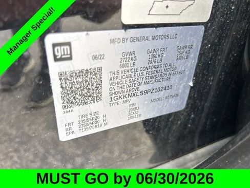Used 2023 GMC Acadia Denali w/ Denali Ultimate Package AWD/4WD image 38