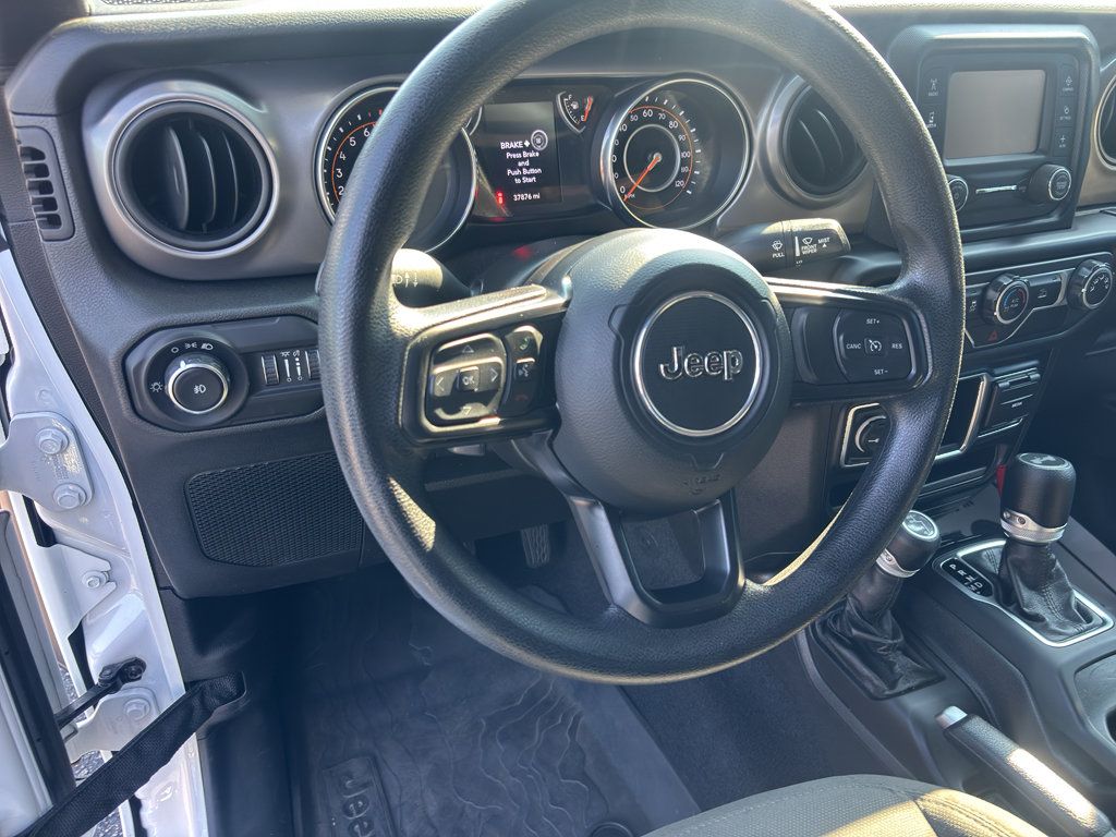 Used 2021 Jeep Wrangler Unlimited Sport AWD/4WD image 14