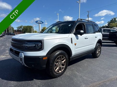 Used 2026 Ford Bronco Sport Badlands w/ Bronze Package AWD/4WD image 2