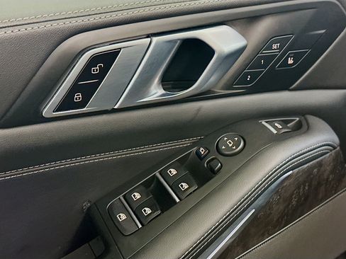 Used 2024 BMW X5 xDrive40i image 15