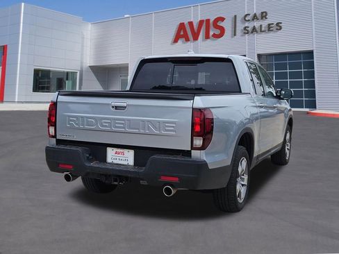 Used 2025 Honda Ridgeline RTL image 6