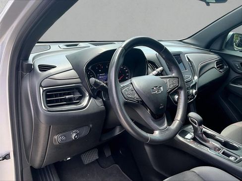 Used 2022 Chevrolet Equinox RS FWD image 14