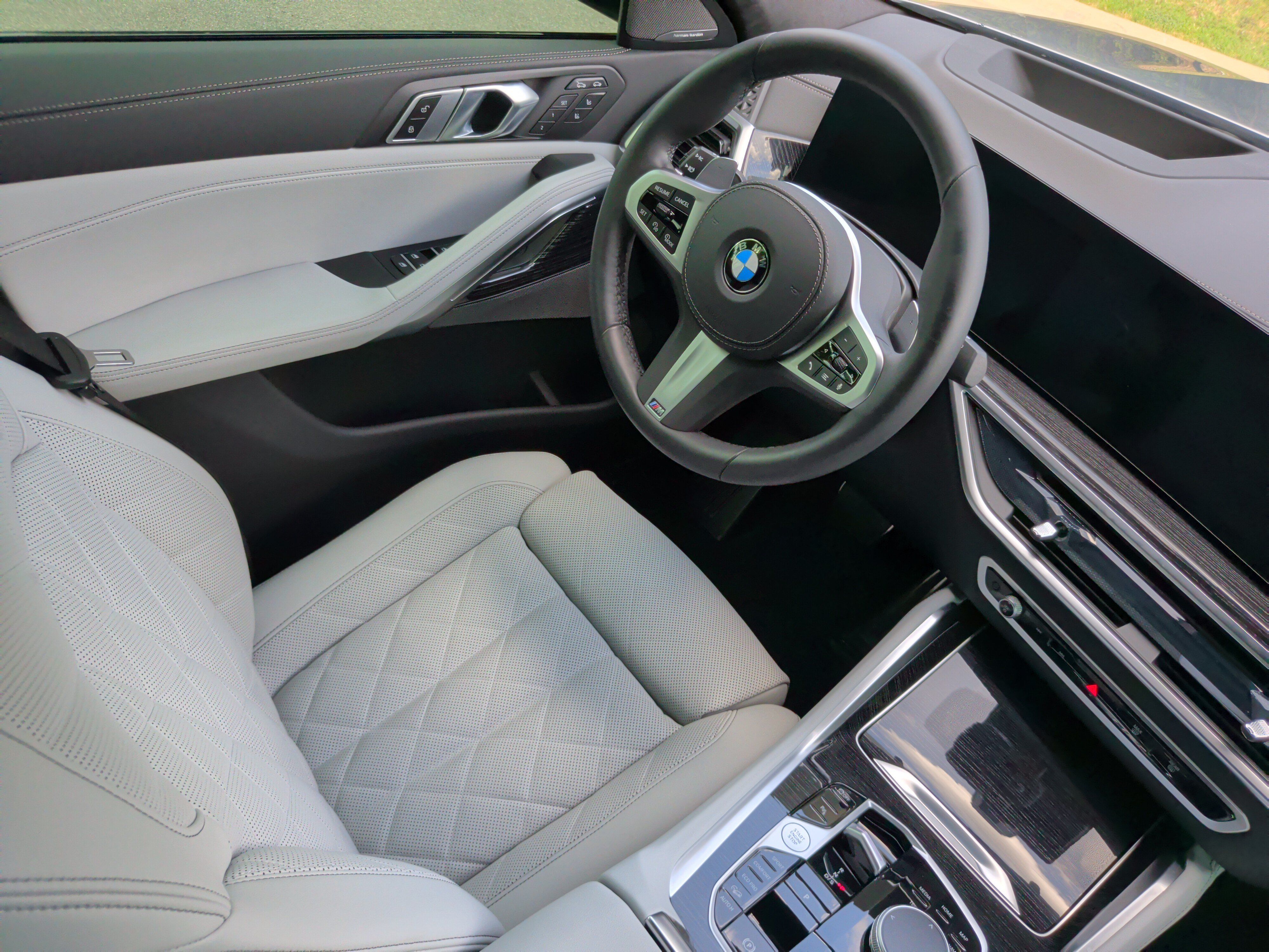 Certified 2026 BMW X6 xDrive40i AWD/4WD image 33