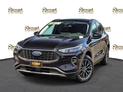 Used 2025 Ford Escape SE