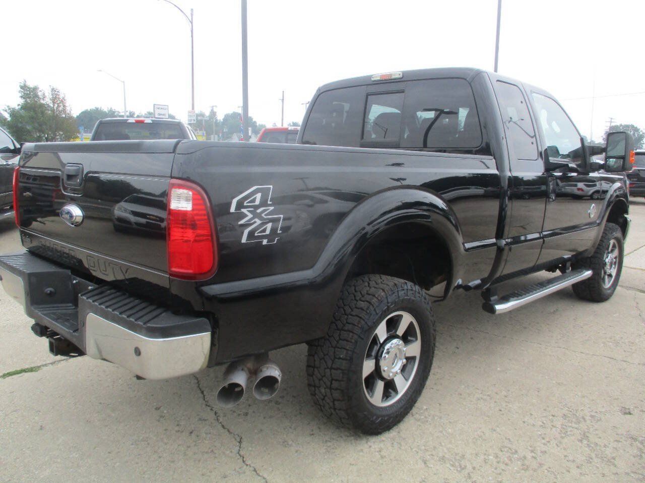 Used 2016 Ford F350 Lariat w/ Lariat Interior Package AWD/4WD image 7