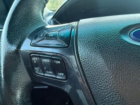 Used 2017 Ford Explorer XLT w/ Equipment Group 202A image 23