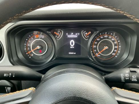 Used 2024 Jeep Wrangler Sport S image 18