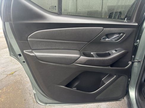 Certified 2023 Chevrolet Traverse LT image 16