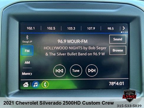Used 2021 Chevrolet Silverado 2500 Custom w/ Custom Convenience Package AWD/4WD image 21