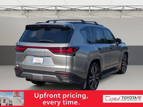 Used 2024 Lexus LX 600 4WD w/ Appearance Package image 7