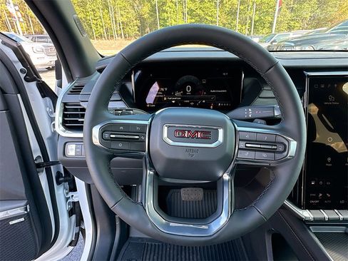 New 2026 GMC Acadia Elevation w/ LPO, Floor Liner Package image 18