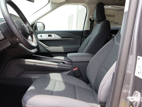 New 2026 Ford Explorer Active AWD/4WD image 25