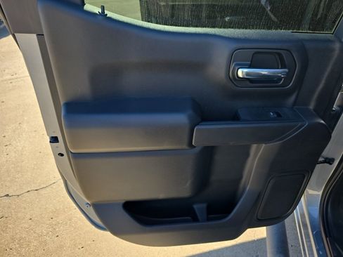 Used 2025 Chevrolet Silverado 1500 Custom w/ Turbomax Blackout Package image 16