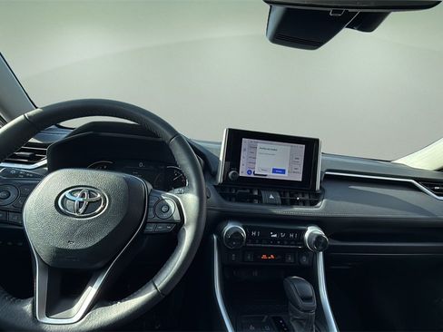 Used 2023 Toyota RAV4 XLE image 20