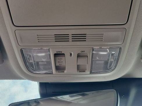 Certified 2019 Honda Accord EX-L image 27