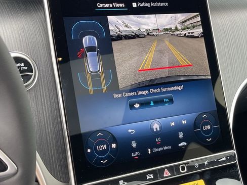 New 2025 Mercedes-Benz GLC 300 4MATIC image 21