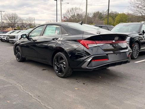 New 2026 Hyundai Elantra Sport FWD image 5